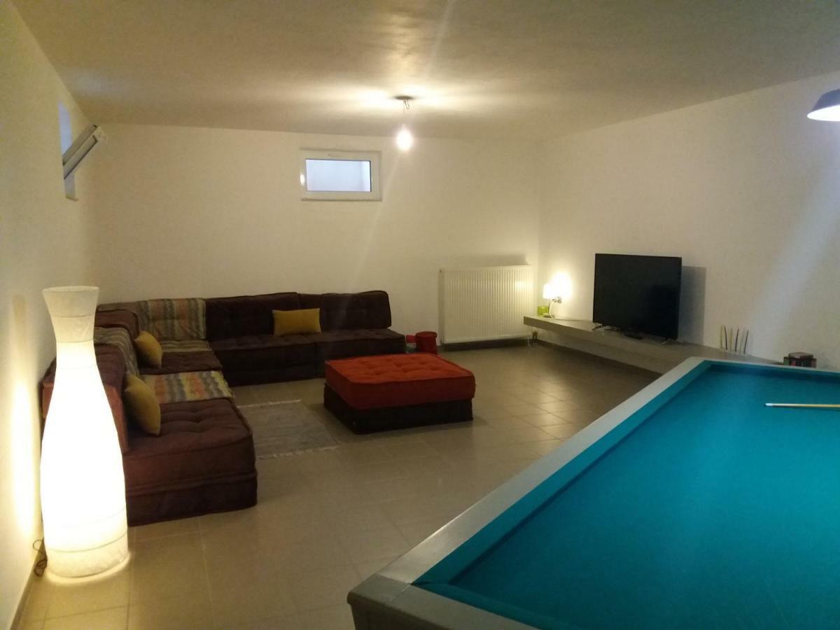 Villa Serenis Porovitsa Dış mekan fotoğraf